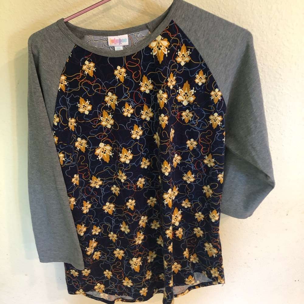 LulaRoe Randy Top